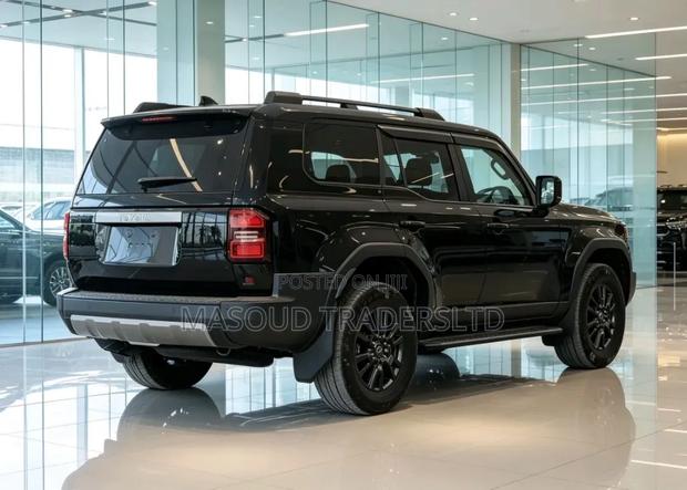 Toyota Land Cruiser LC250 2024