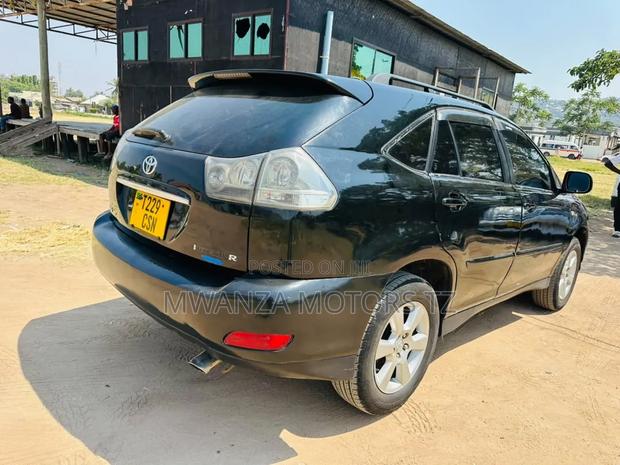 Toyota Harrier 2003 Matt Black