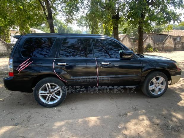 Subaru Forester 2005 Black