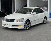 Toyota Crown 2004 White for sale