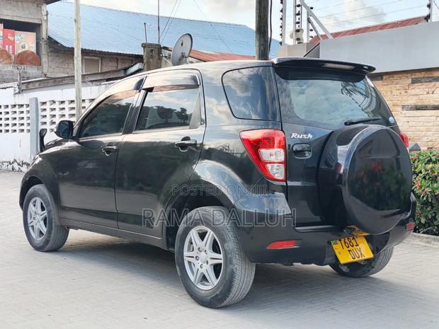 Toyota Rush 2006 Black