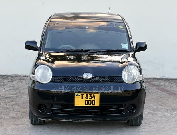 Toyota Sienta 1.5 AWD 2007 Black
