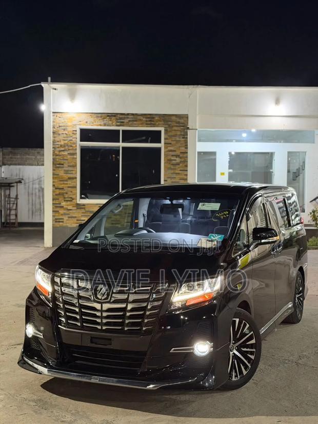 Toyota Alphard 2016 Black