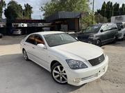Toyota Crown 2004 Pearl for sale