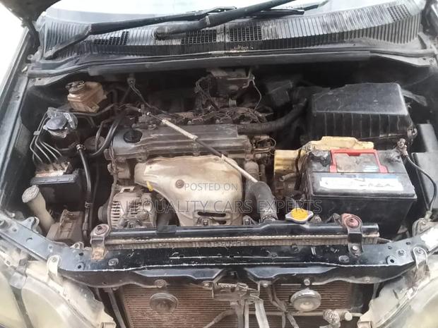 Toyota Gaia 1999 Matt Black