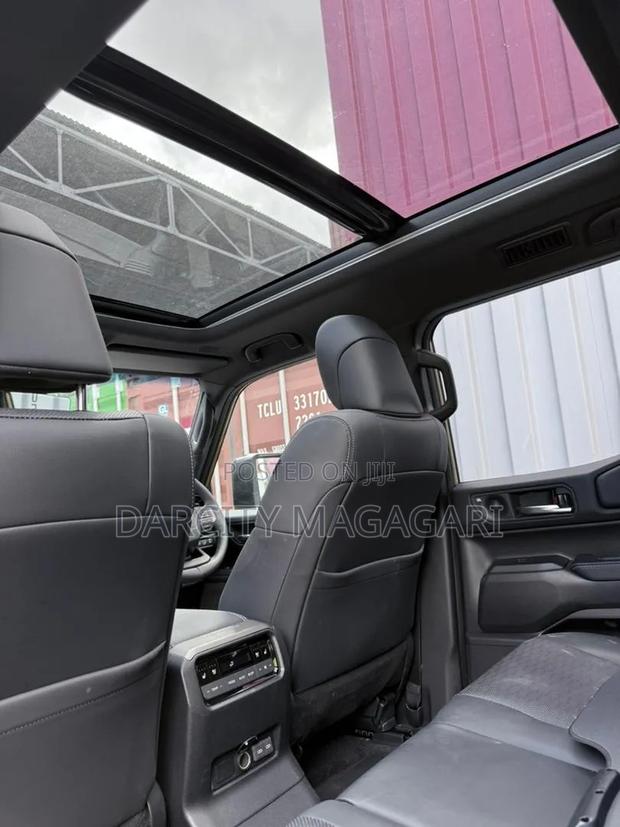 New Toyota Land Cruiser Prado 2025