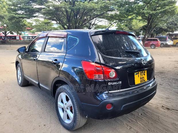 Nissan Dualis 2009 Black