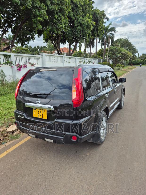 Nissan X-Trail 2009 Black