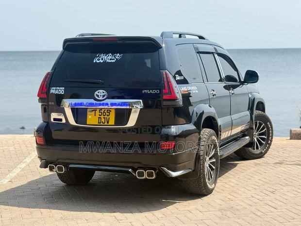 Toyota Land Cruiser Prado 2007 Matt Black