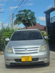 Toyota IST 2004 Silver for sale