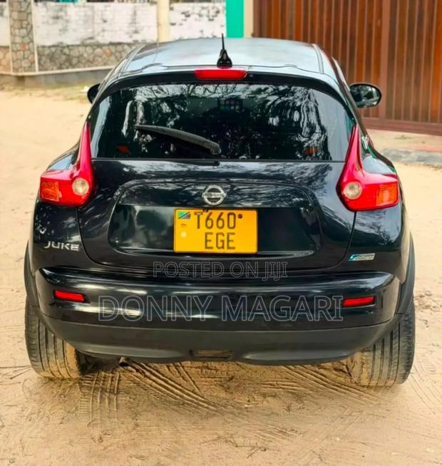 Nissan Juke 2012 Black