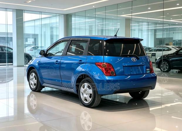 Toyota IST 2002 Blue