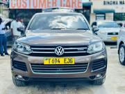 Volkswagen Touareg 2014 Beige for sale