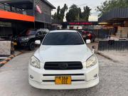 Toyota RAV4 2008 White for sale