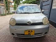 Toyota Sienta 2004 Silver for sale