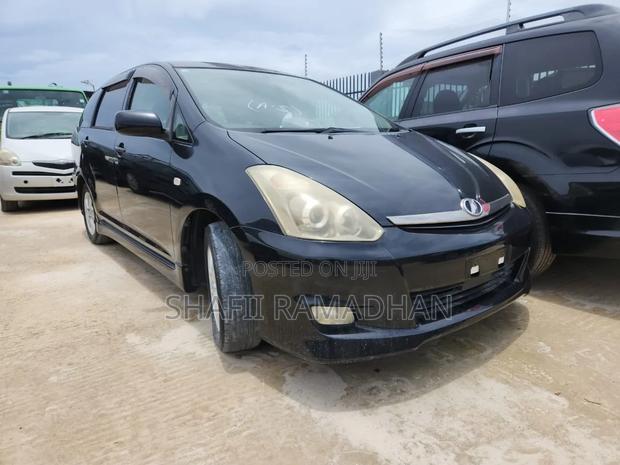Toyota Wish 2011 Black