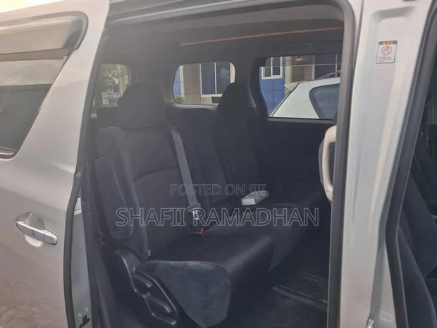 Toyota Vios 2012 Silver