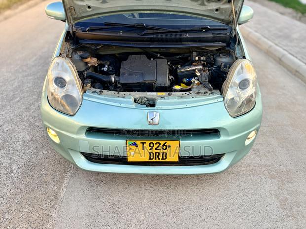Toyota Passo 1.0 AWD 2006 Beige