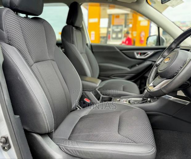 Subaru Forester 2020 Silver
