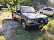 Toyota Hilux 2003 Burgundy for sale