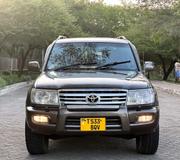 Toyota Land Cruiser 2001 Gray for sale