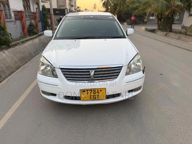 Toyota Premio 2004 White