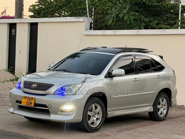 Toyota Harrier 2005 Silver