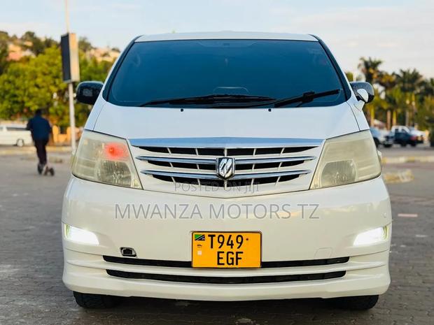 Toyota Alphard 2006 White