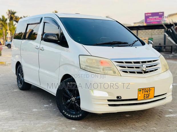 Toyota Alphard 2006 White