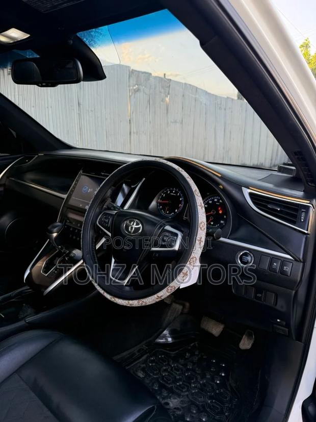 Toyota Harrier 2015 White