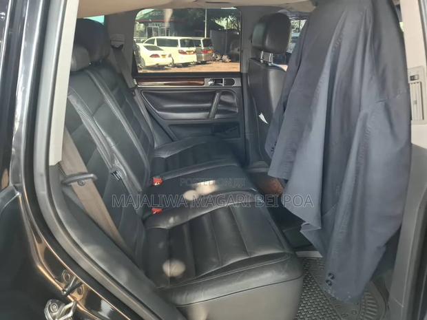 Volkswagen Touareg 2013 Black