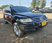 Volkswagen Touareg 2013 Black for sale