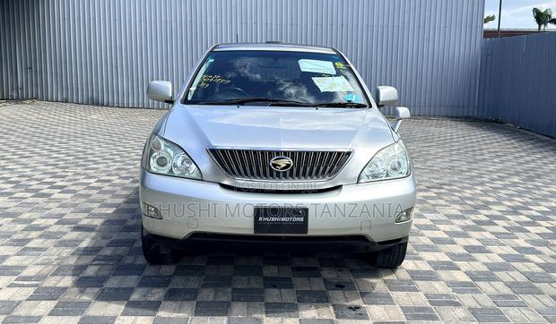 Toyota Harrier 2005 Silver
