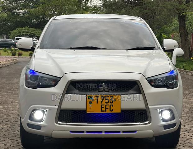 Mitsubishi RVR 2.0 2012 White