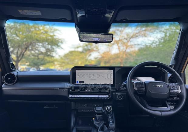 Toyota Land Cruiser Prado 2025 Ivory