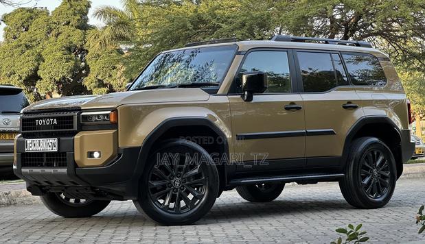 Toyota Land Cruiser Prado 2025 Ivory