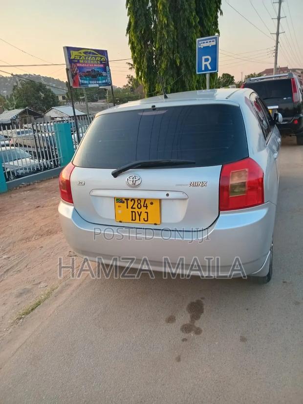 Toyota Corolla 2005 Silver
