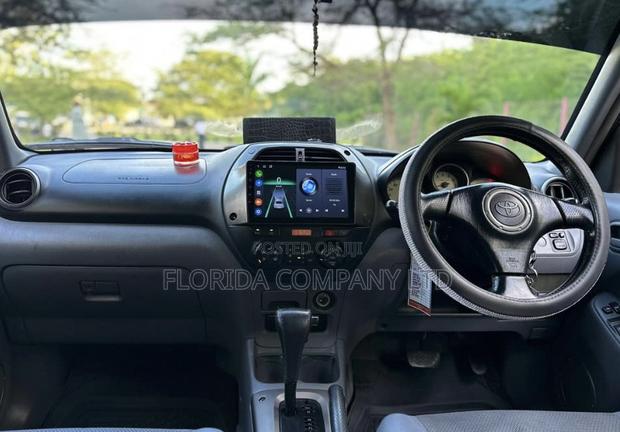 Toyota RAV4 2001 Black