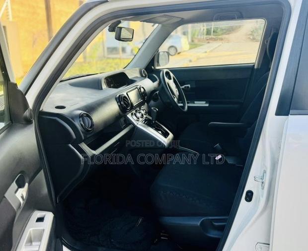 Toyota Corolla Rumion 2007 White