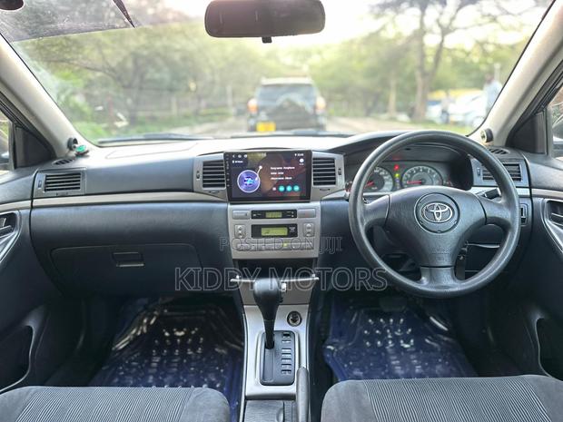 Toyota Corolla RunX 2004 Black