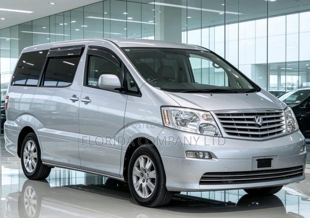Toyota Alphard 2005 Silver