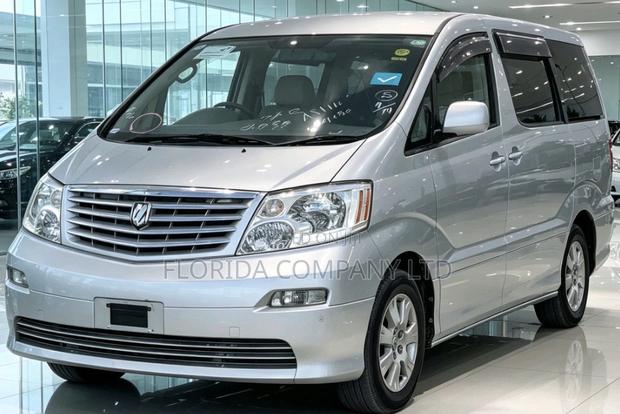 Toyota Alphard 2005 Silver