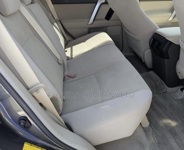 Toyota Land Cruiser Prado 2019