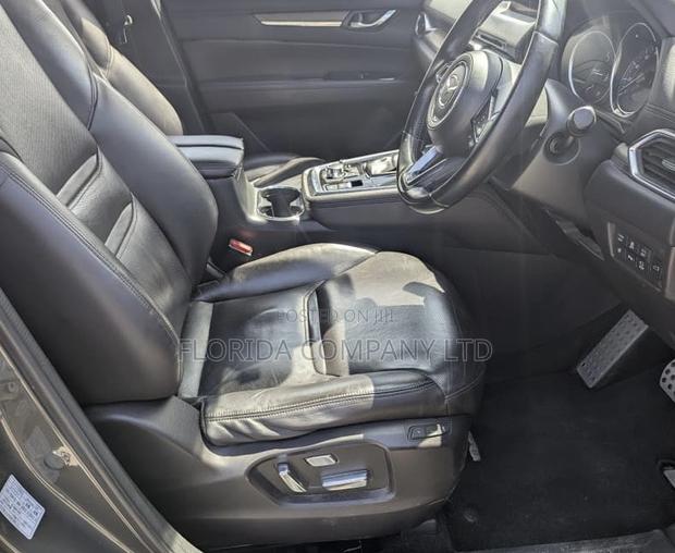 Mazda CX-8 2017