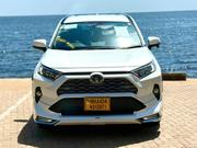Toyota RAV4 Hybrid 2020 Pearl for sale