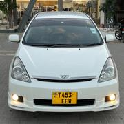 Toyota Wish 2005 White for sale