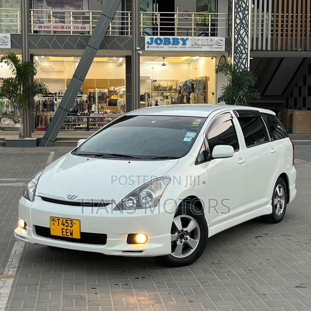 Toyota Wish 2005 White