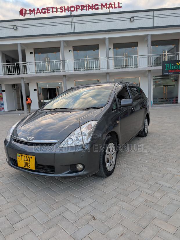 Toyota Wish 2015 Gray
