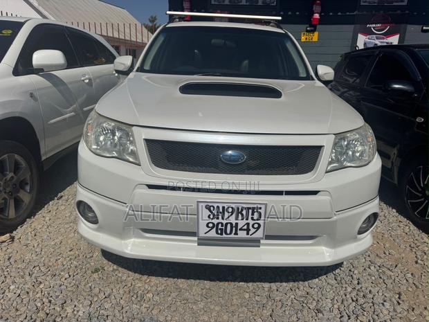 Subaru Forester 2009 White