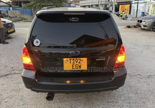 Subaru Forester 2005 Black